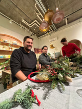 Load image into Gallery viewer, Holiday Wreath Workshops - Reservation