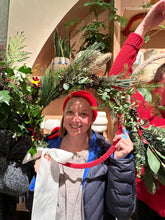 Load image into Gallery viewer, Holiday Wreath Workshops - Reservation